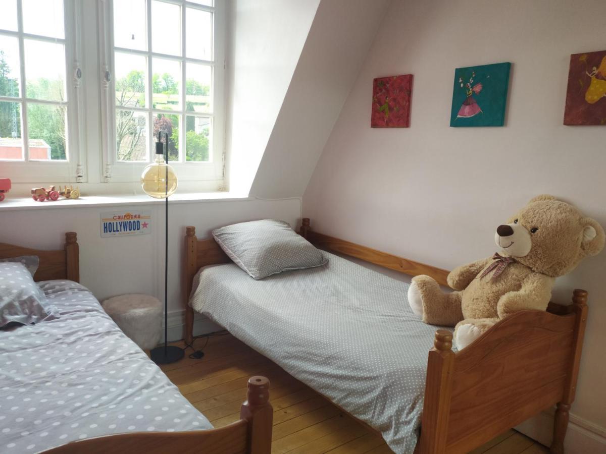 Bed and Breakfast La Fee Des Eaux Vernaison Exterior foto